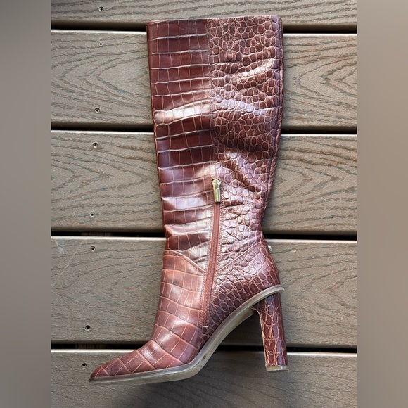 Vince Camuto NEW Phranzie Tall Croc Leather Boot - Picture 9 of 10